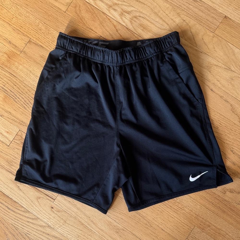 Nike Men's Black Sports Shorts